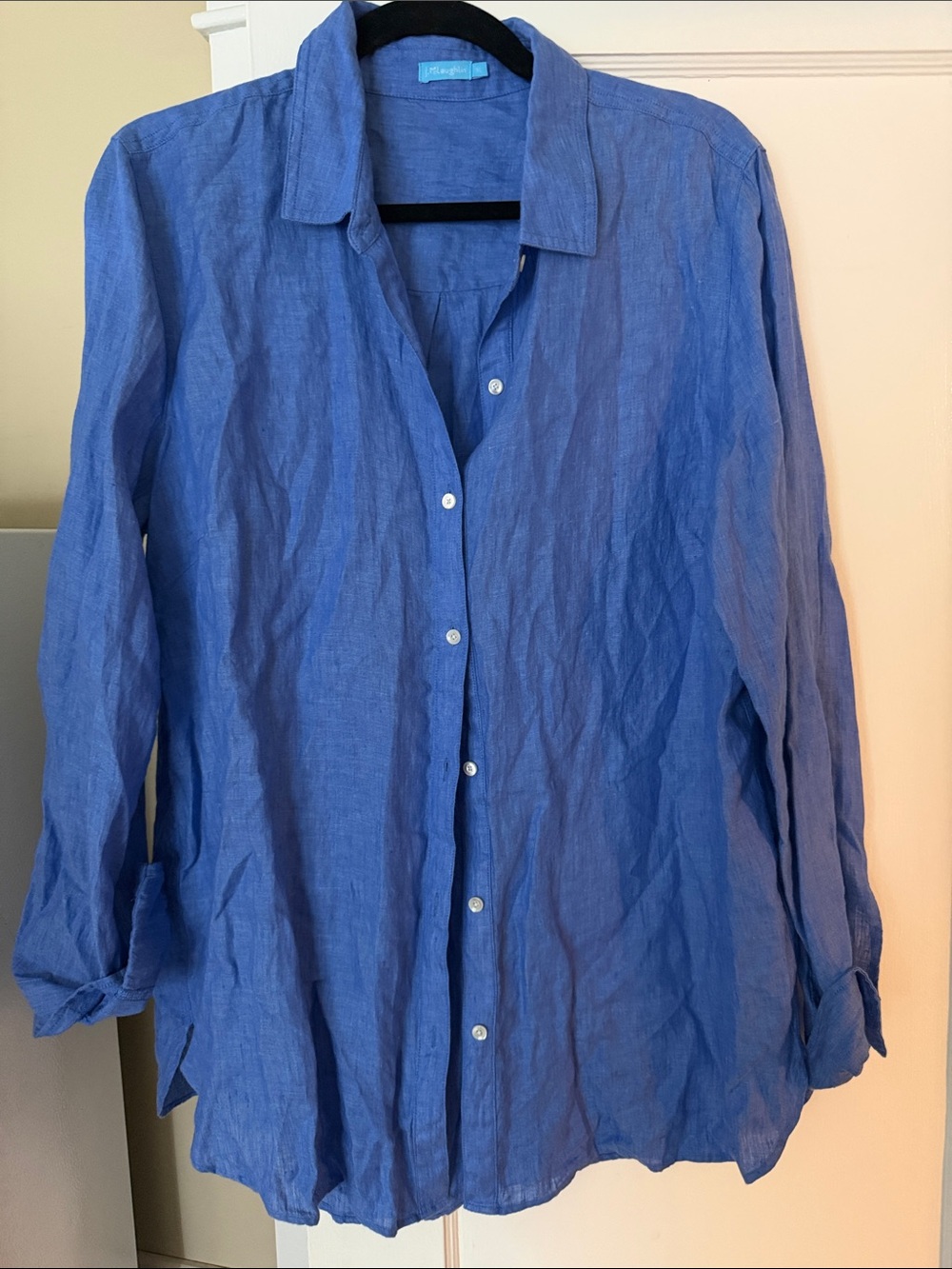 Women’s J. McLaughlin classic blue linen bottom down.